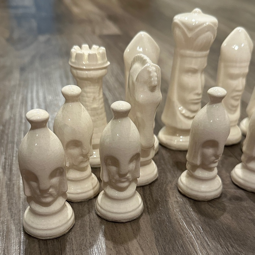 ♟️Vintage Duncan Ceramic Chess Set – 31 Pieces + 1950s Chess in 30 Minutes Book